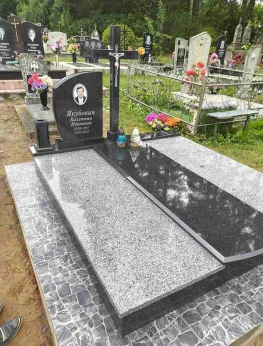 Памятник двойной 99